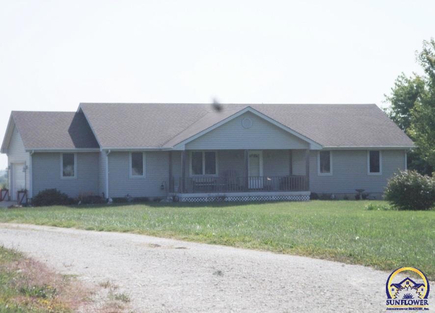 6750 SW Lewelling Rd, Topeka, KS 66619 - photo 1