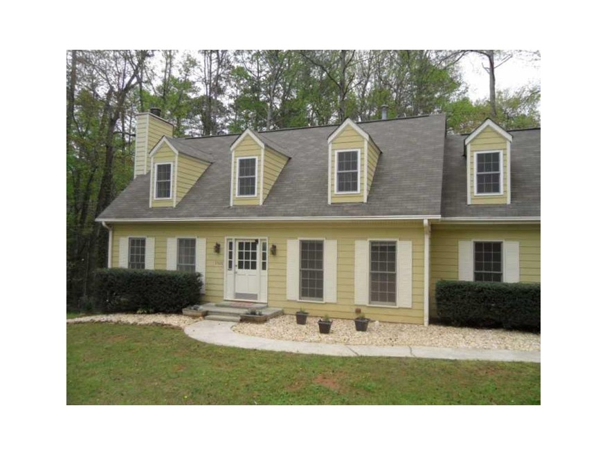 Exterior Front. front of home