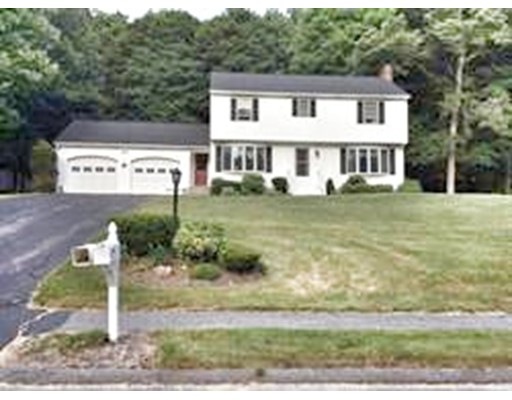 7 Garrison Heights Dr, Oxford, MA 01540 - photo 1