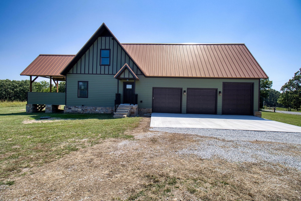 43 Spring Flood Rd, Goodman, MO 64843 - photo 1
