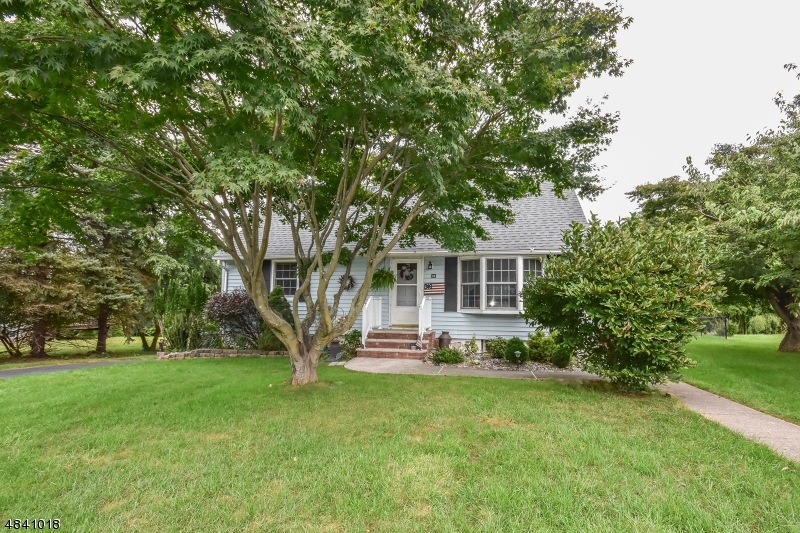 10 Deerfield Rd, Wayne, NJ 07470 - photo 1