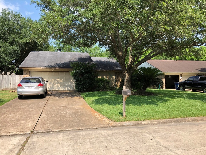 3825 Westglen Dr, Alvin, TX 77511 - photo 1