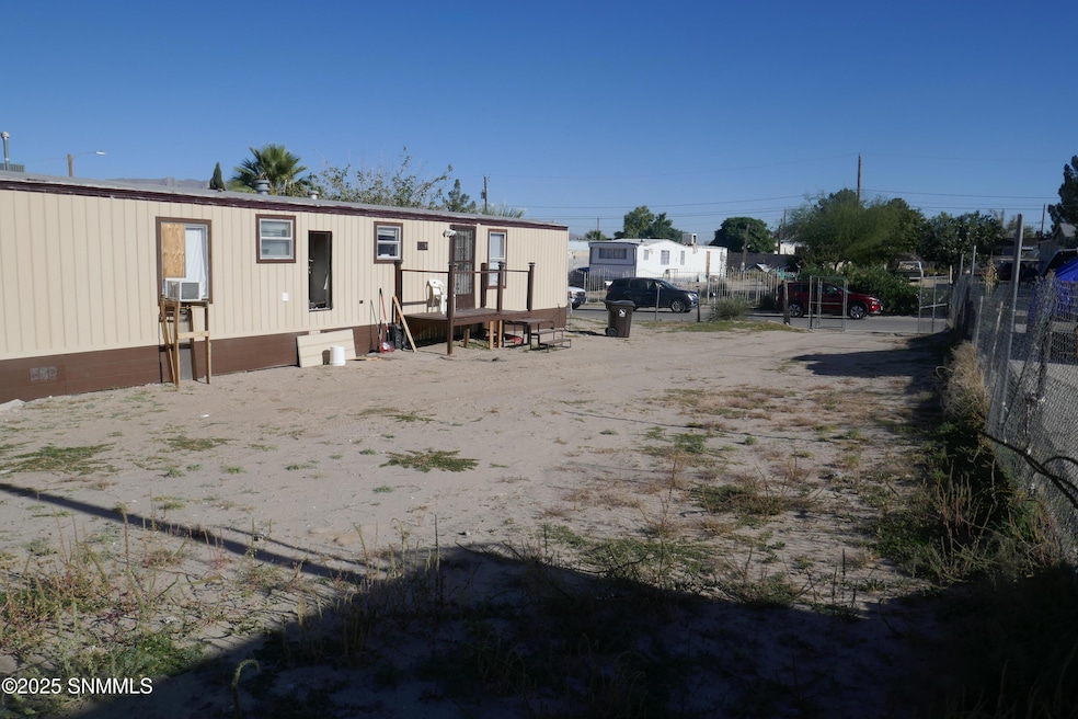 210 Brazos Dr, Sunland Park, NM 88063 - photo 1