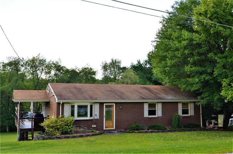 Comfortable country ranch home on nicely landscape