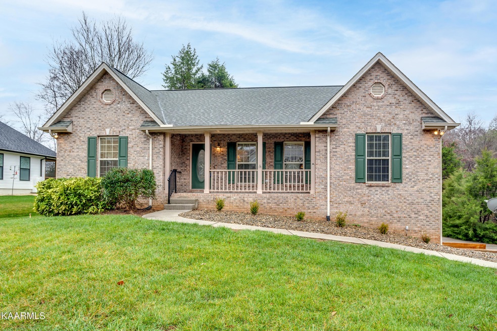 003221207-1-117SaloliWayLoudonTN-SMALL -