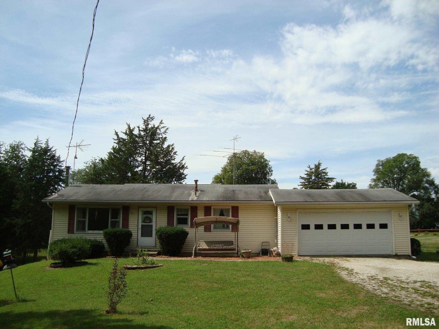 2528 S Lake Storey Rd, Galesburg, IL 61401 - photo 1