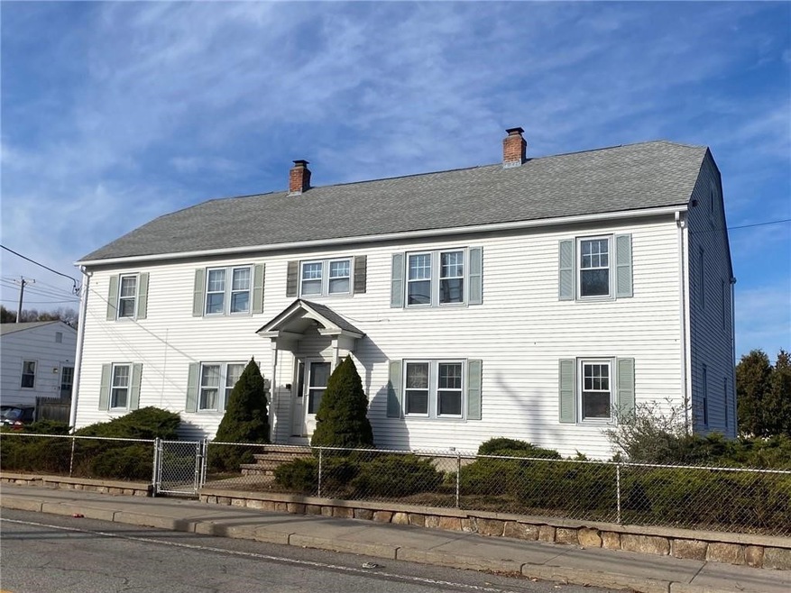 56 W Warwick Ave unit 4, West Warwick, RI 02893 - photo 1