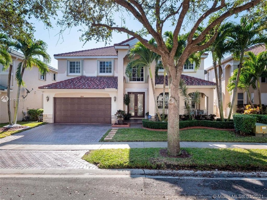 4144 Laurel Ridge Cir, Weston, FL 33331 - photo 1