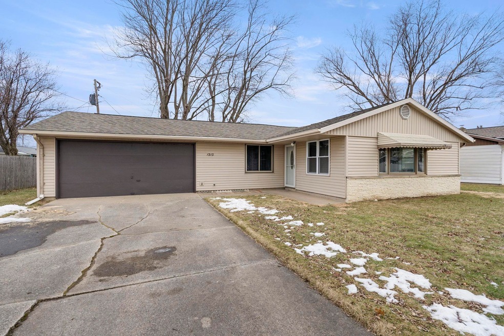 1313 Aberdeen Ln, New Haven, IN 46774 - photo 1