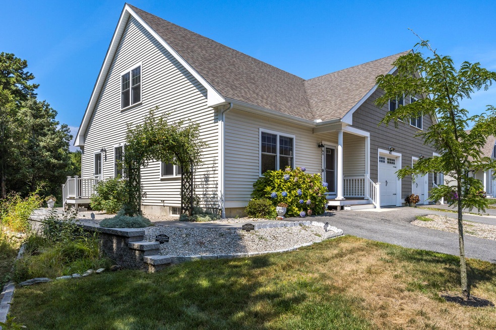 637 Gifford St unit 16AU, Falmouth, MA 02540 - photo 1