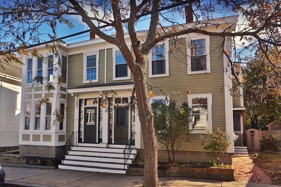 21 Titcomb St, Newburyport, MA 01950 - photo 1