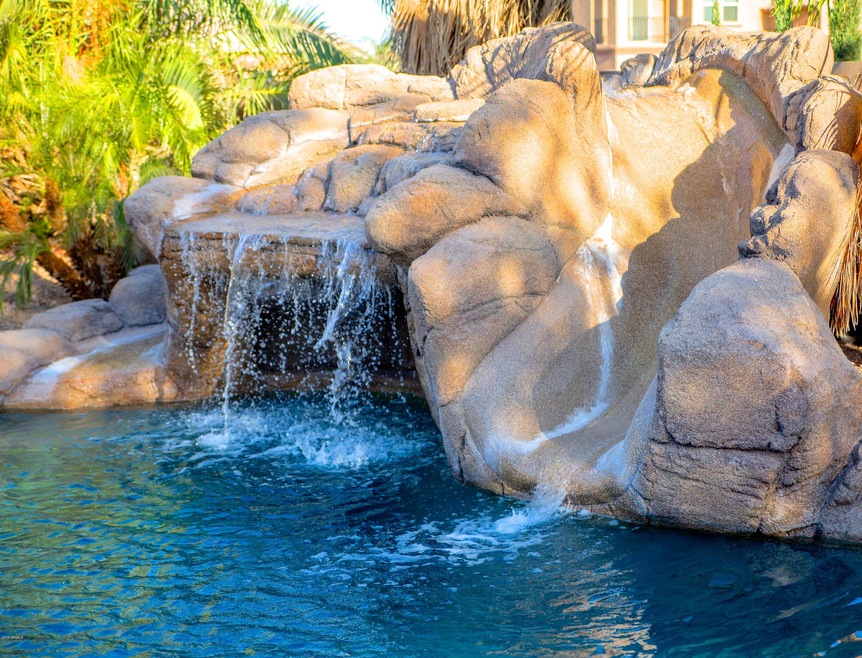 17963 W Sells Dr, Goodyear, AZ 85395 - photo 1