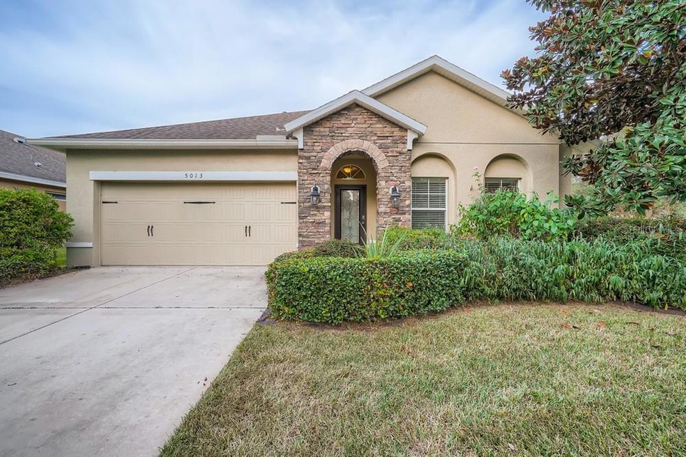 5013 Sanderling Ridge Dr, Lithia, FL 33547 - photo 1