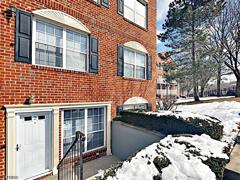 2 Seton Hall Dr, Newark, NJ 07103 - photo 1