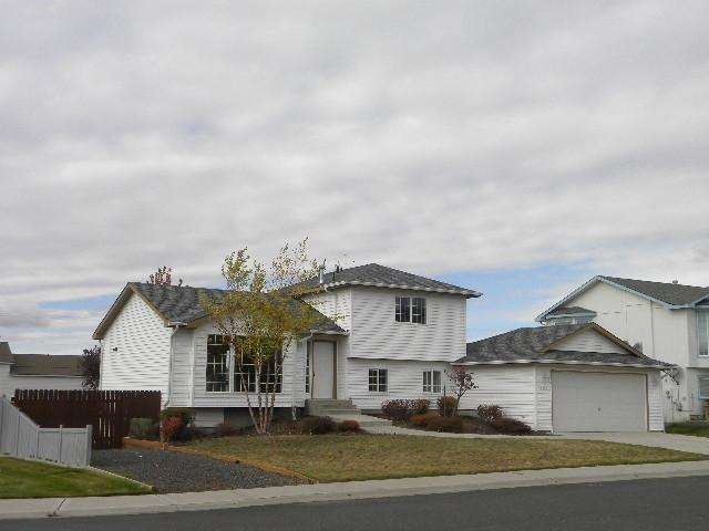 1101 N Wilcox St, Medical Lake, WA 99022 - photo 1