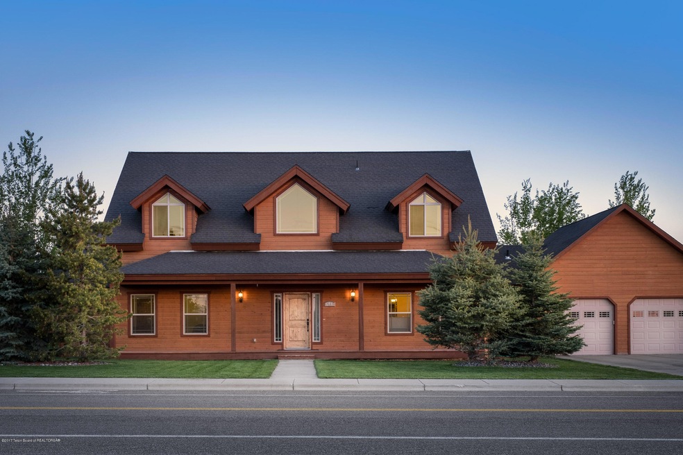 690 E Ross Ave, Driggs, ID 83422 - photo 1