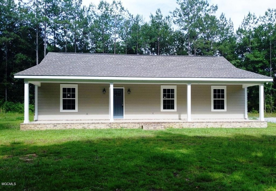 120 Buckley Rd, Lucedale, MS 39452 - photo 1