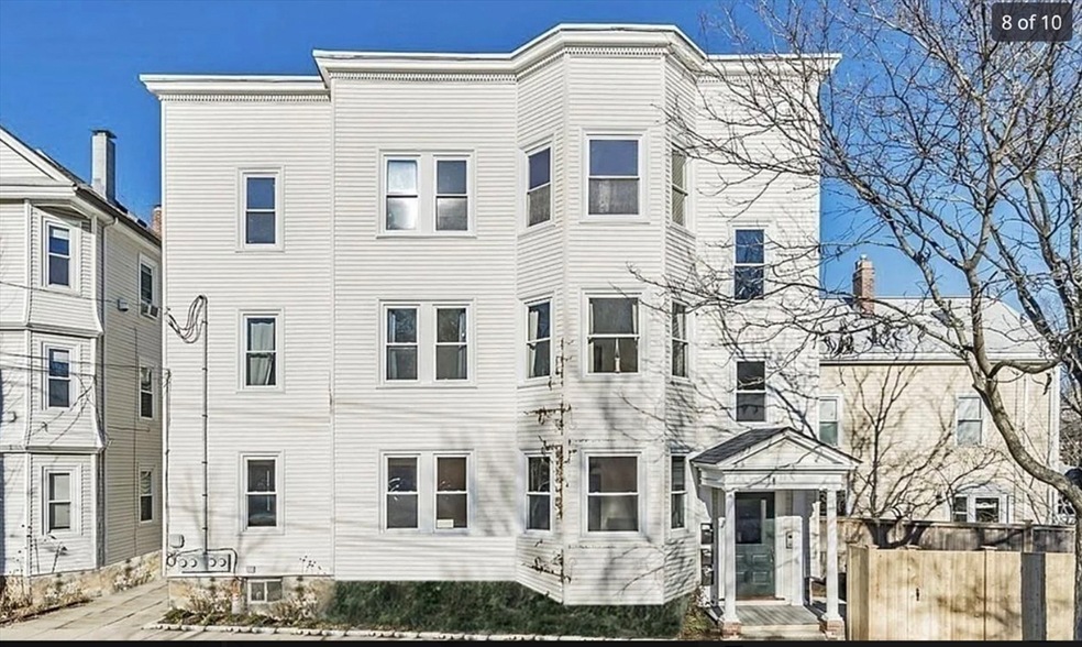 80 Chestnut St unit 1, Brookline, MA 02445 - photo 1