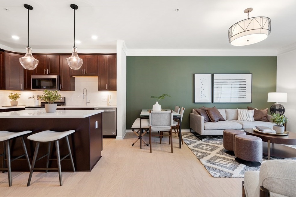 11209 Peters Farm Way unit 209, Westborough, MA 01581 - photo 1