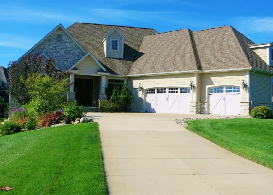 6499 Trayburne Trail