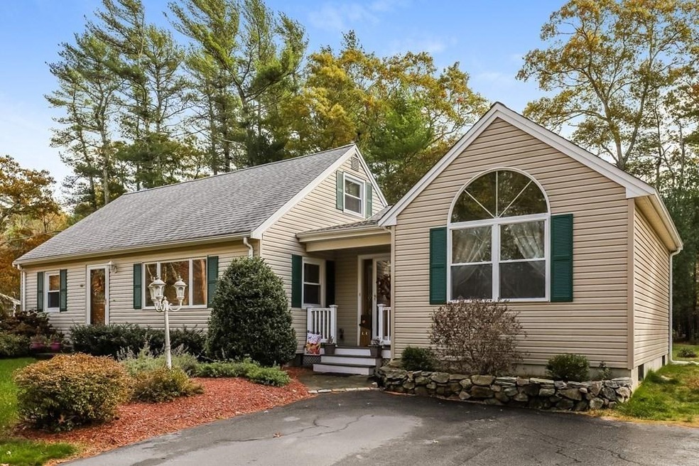 27 Farmers Ln, West Wareham, MA 02576 - photo 1
