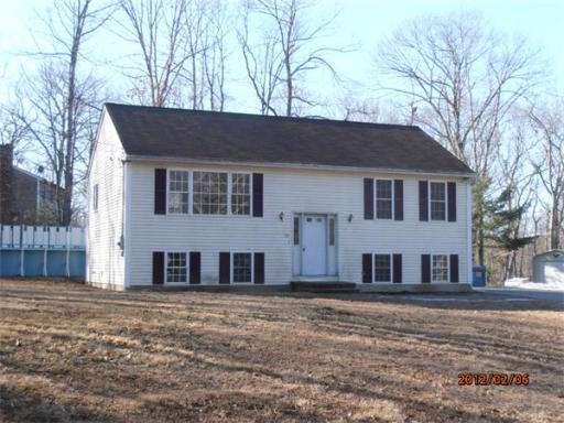 104 Cranberry Meadow Rd, Spencer, MA 01562 - photo 1