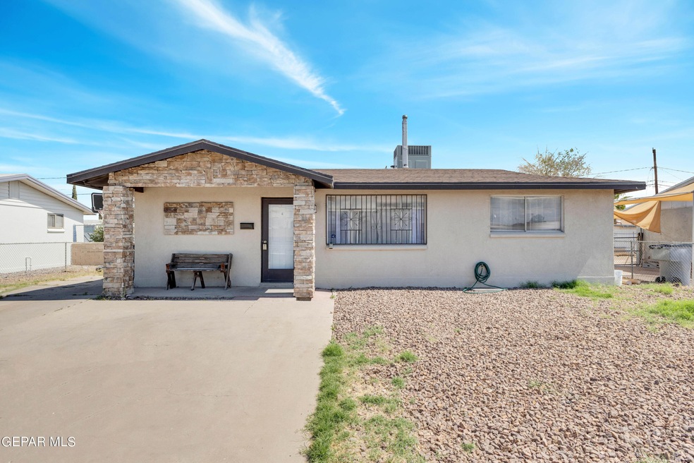 312 Kelvin Ave, El Paso, TX 79915 - photo 1
