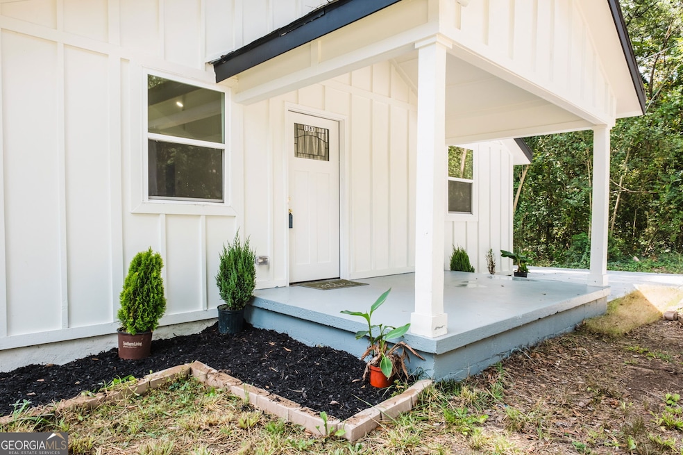 1087 Hillcrest Dr SE, Atlanta, GA 30316 - photo 1