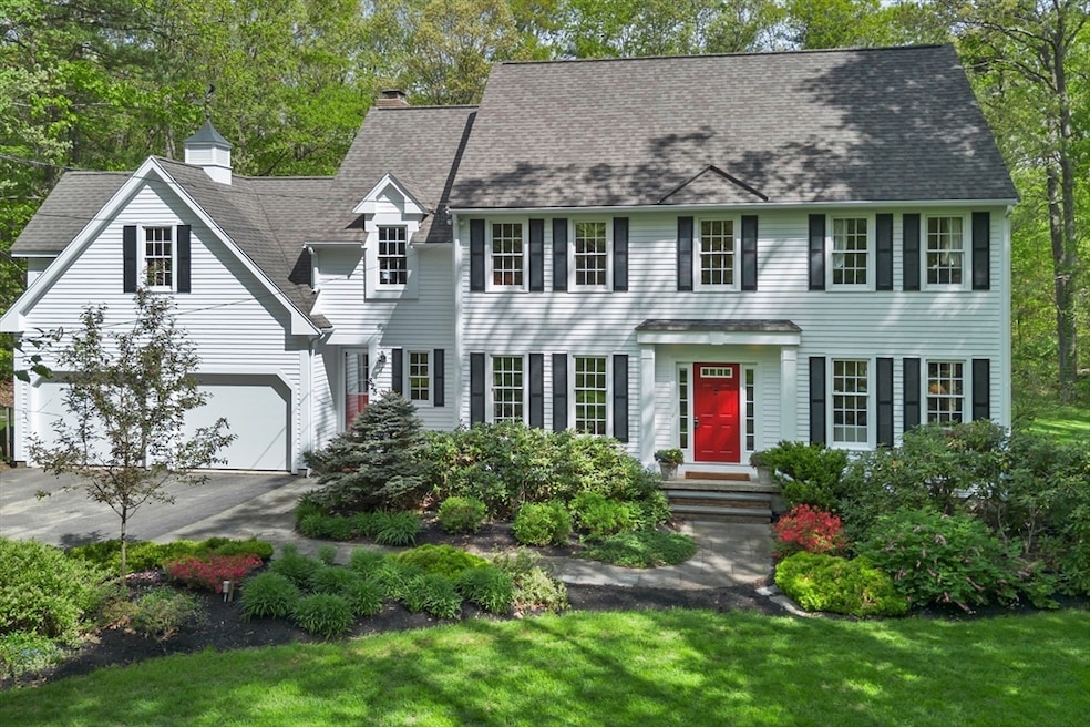 825 Brockelman Rd, Lancaster, MA 01523 - photo 1