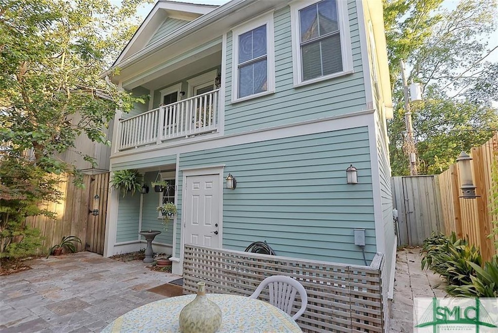 117 E 36th St unit Upper Carriage House, Savannah, GA 31401 - photo 1