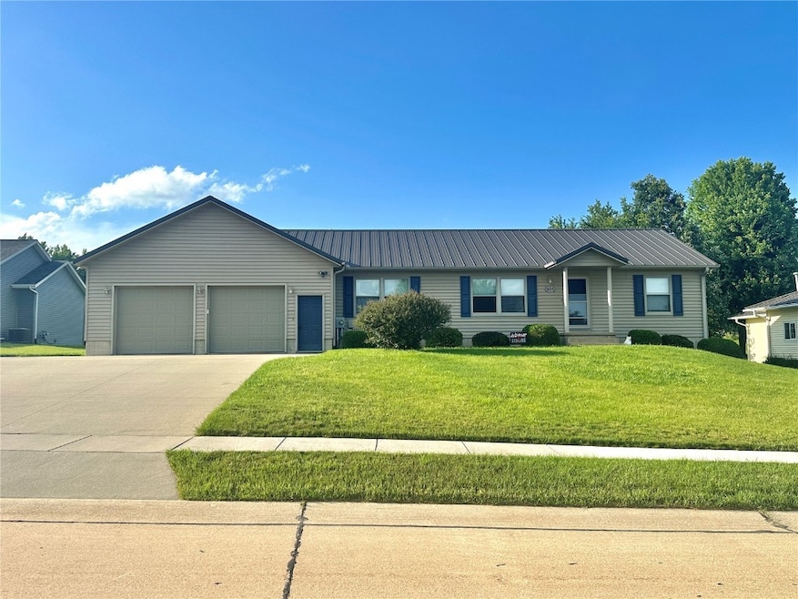 Pending $339,900 • Co-Listing Agent