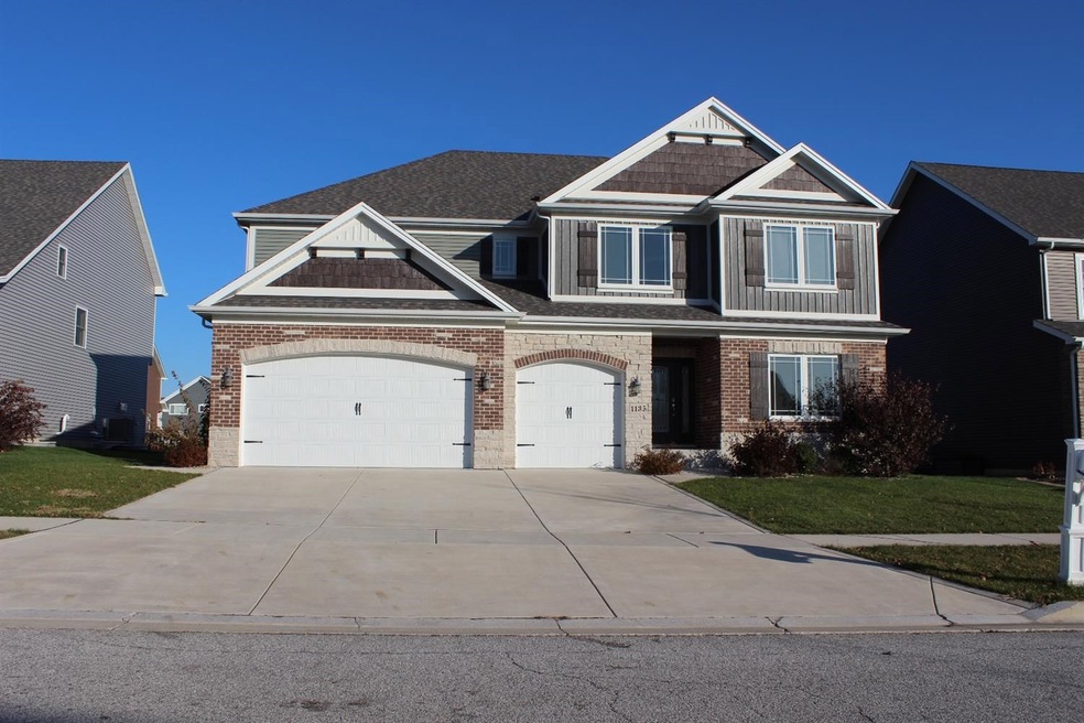 1135 Jeanne Ct, Crown Point, IN 46307 - photo 1