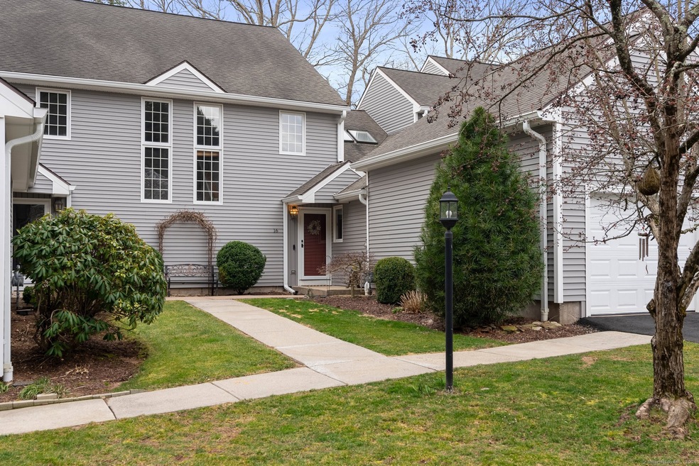 16 Suffolk Rd unit 16, South Glastonbury, CT 06073 - photo 1