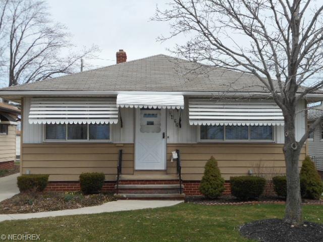 Welcome home to 3422 Stanfield. Aluminum-sided 3 bedroom, two full bathroom ranch with a newer driveway, newer private sidewalk, and replacement windows.