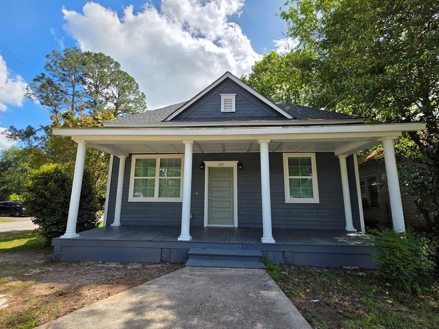 502 W Magnolia St, Fitzgerald, GA 31750 - photo 1