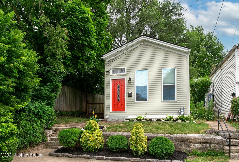 1514 Locust St-1