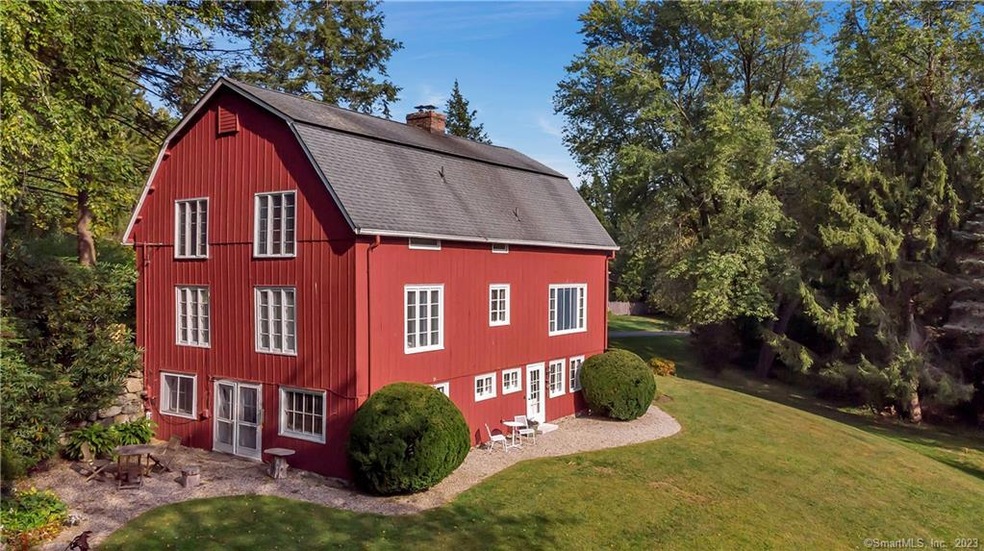 Classic New England barn home