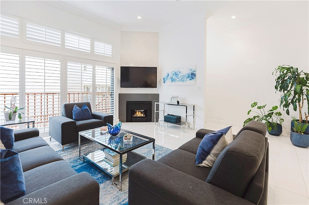 Under Contract $850,000