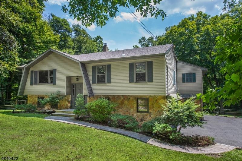 38 Magee Rd, Ringwood, NJ 07456 - photo 1