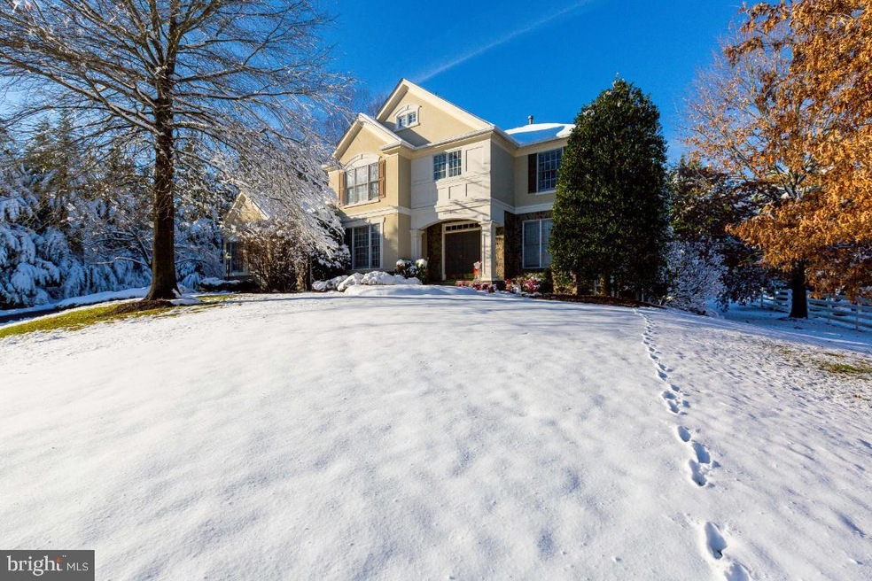 12376 Clareth Dr, Herndon, VA 20171 - photo 1