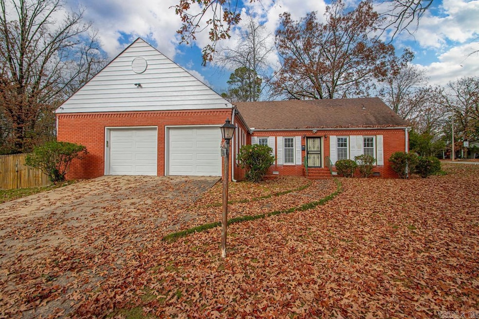 500 Vinson St, Little Rock, AR 72205 - photo 1