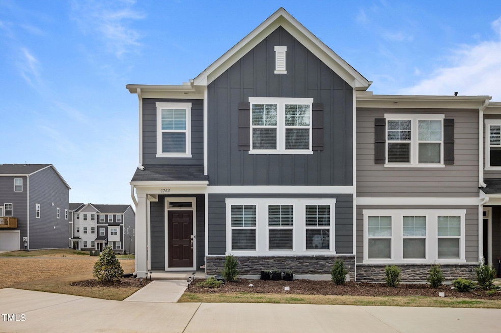 25-web-or-mls-P1032241