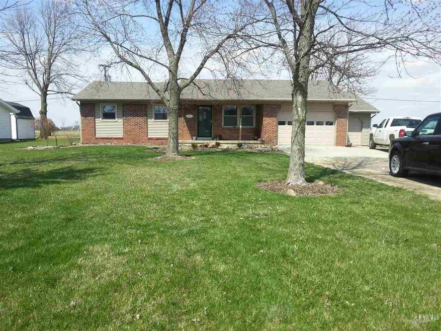 402 W Washington St, Monroe, IN 46772 - photo 1