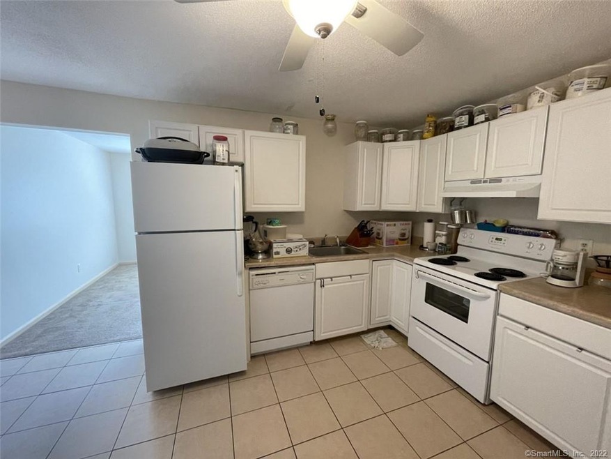 33 River St unit 1, Windsor, CT 06095 - photo 1