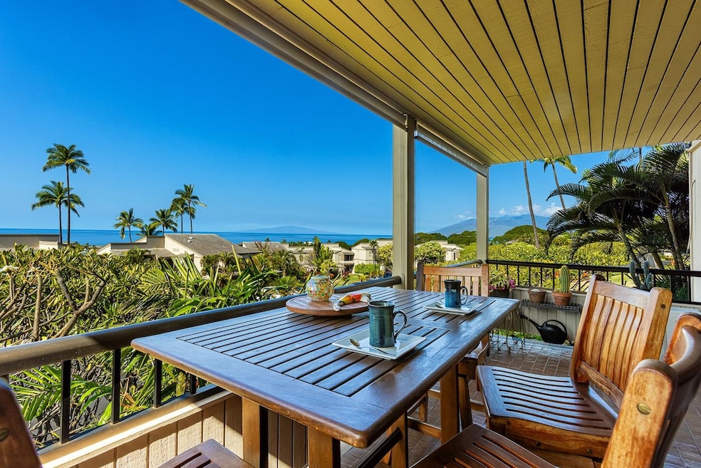 Front-row seats to paradise—wake up to sweeping views from Makena to West Maui.
