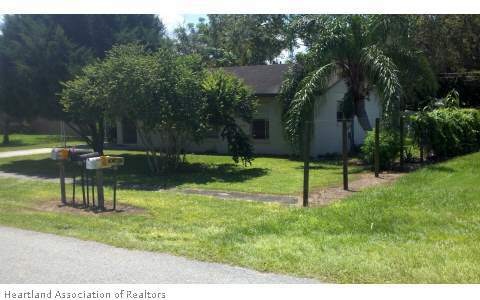 122 E Washingtonia St, Lake Placid, FL 33852 - photo 1
