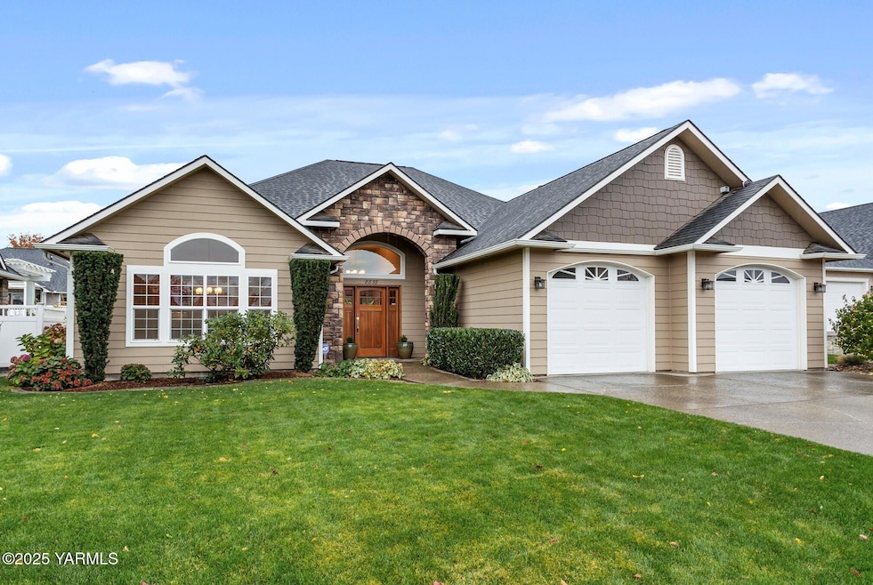 8838Braeburn_05 edit