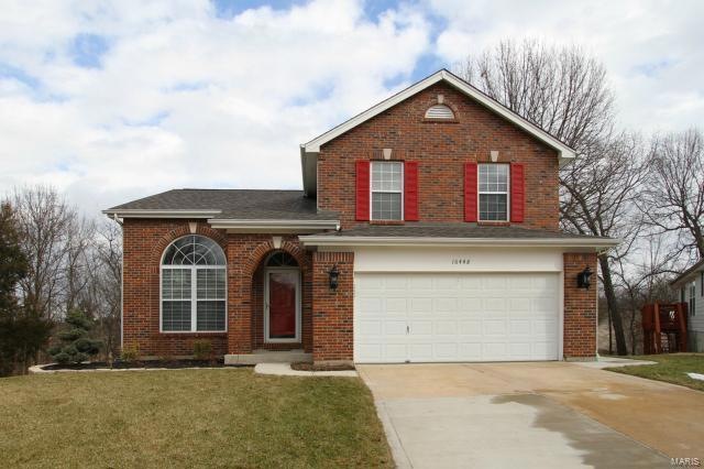 Well maintained home with finished lower level, ba