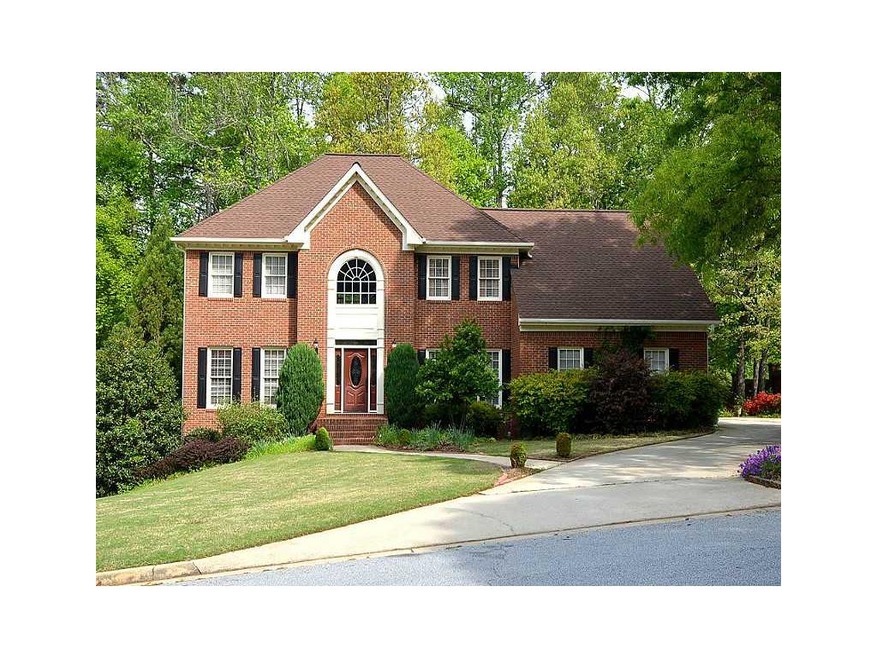 5703 Revington Dr, Norcross, GA 30092 - photo 1