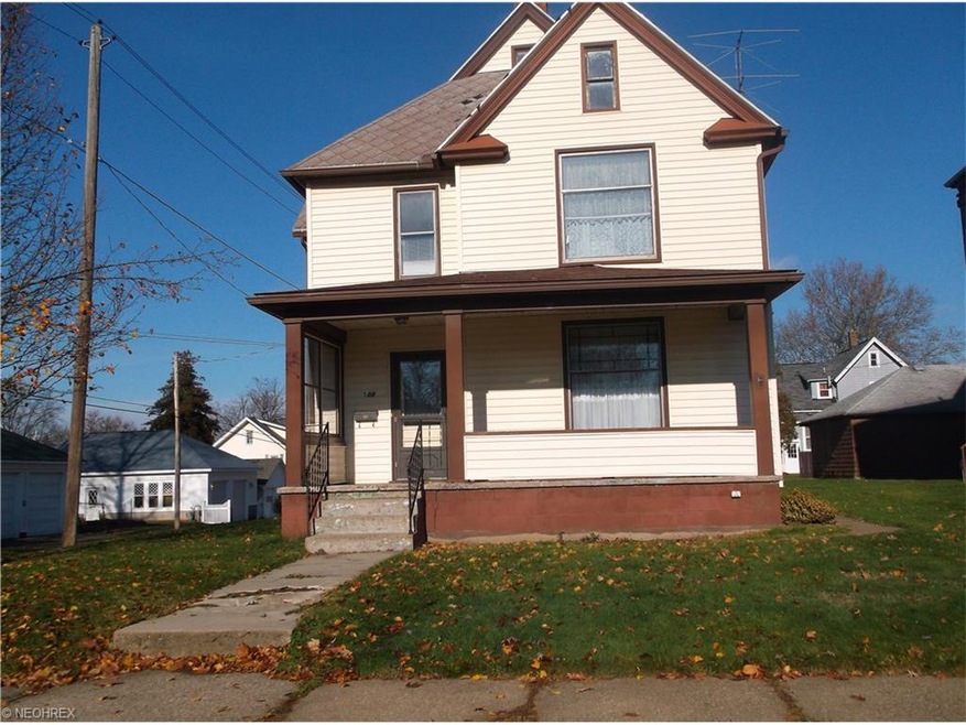 Welcome to 504 Chestnut Ave NE.  Located on a corn